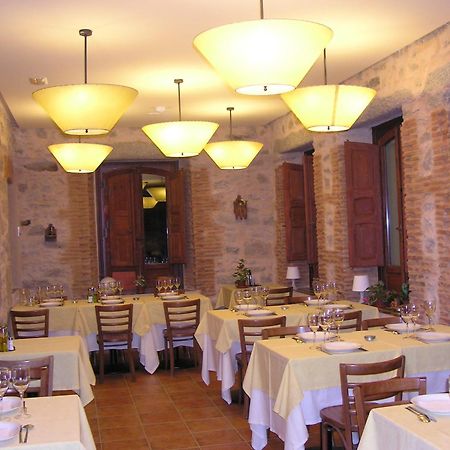 Hotel Balneario Almeida Dama Verde Almeida de Sayago エクステリア 写真